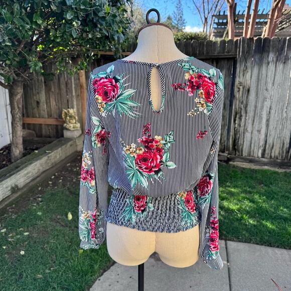 MILEY & MOLLY Women’s Size Medium Blouse Shirt Top Striped Floral Lace Up Cinch - Picture 4 of 9